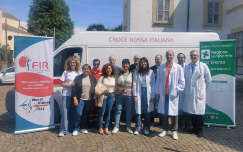 Medici dall’ospedale a Palazzo Rezzonico per la salute dei reni: in tanti allo screening gratuito