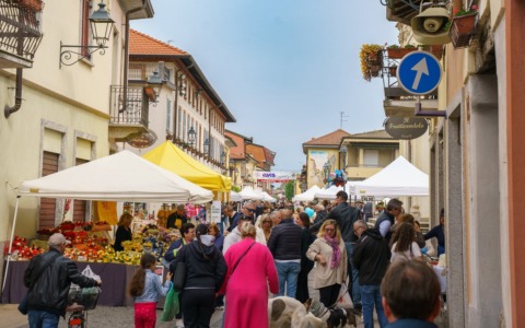 Grande successo per il Mercatino di Primavera nel Borgo