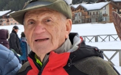 Domani l’addio al pensionato travolto in bici davanti al cimitero