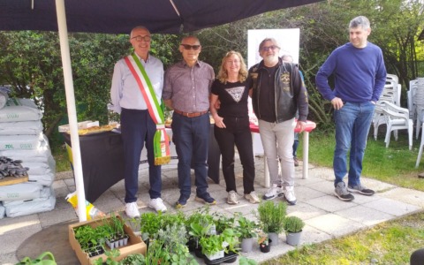 Taglio del nastro per l’orto inclusivo: «Ognuno potrà sentirsi parte di una comunità»