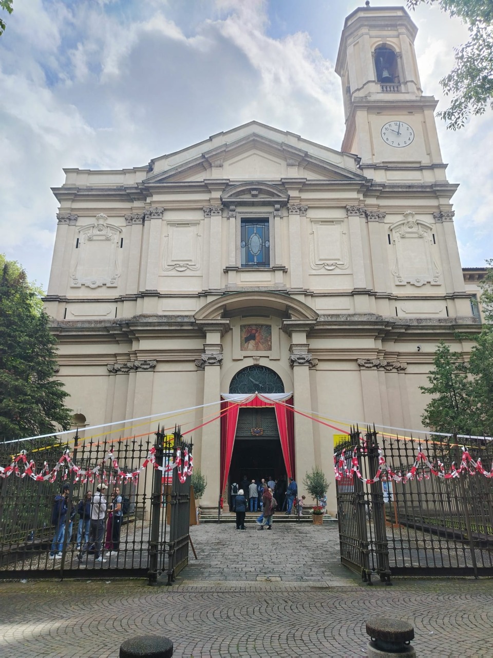 Tutto pronto per il Calendimaggio