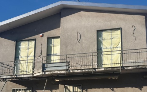 Pagano 62mila euro per lavori mai partiti: “Non possiamo entrare in casa nostra”