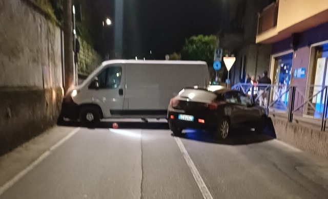 Colpo da film: ennesimo assalto alle aziende di cosmetica