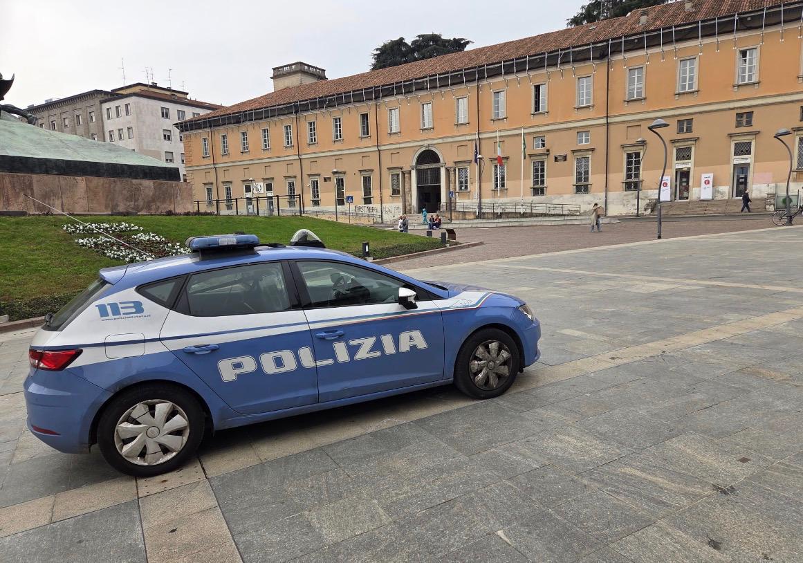 Agente fuori servizio blocca ladro di bici e lo fa arrestare