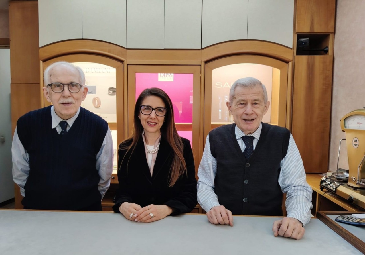 Chiude la storica Gioielleria Giacomini dei fratelli Miladino ed Elianello