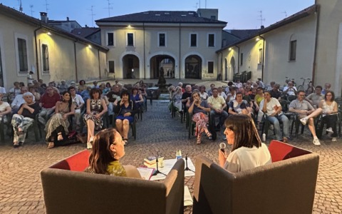 Torna la rassegna “Autori in Villa – Giallo & Dintorni”