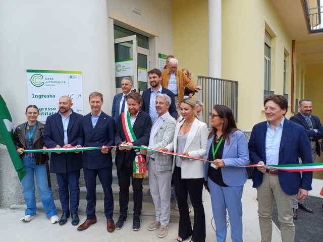 Taglio del nastro per la Casa di Comunità di Seregno