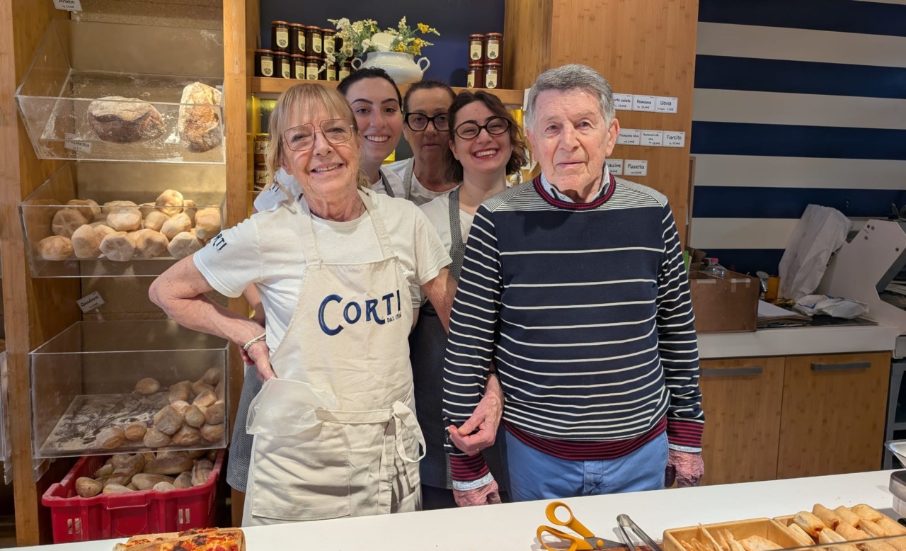 Il panificio Corti ha festeggiato un secolo di attività