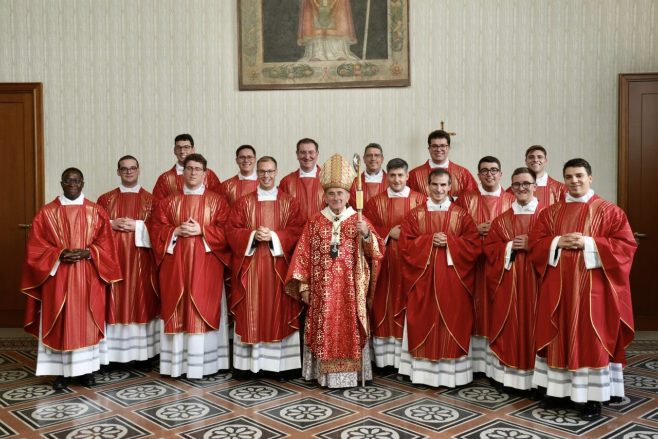 Monsignor Delpini ha ordinato 12 nuovi sacerdoti