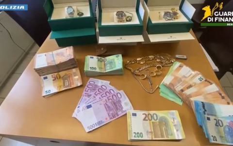 Truffe sugli investimenti e minacce: smantellata un’organizzazione criminale