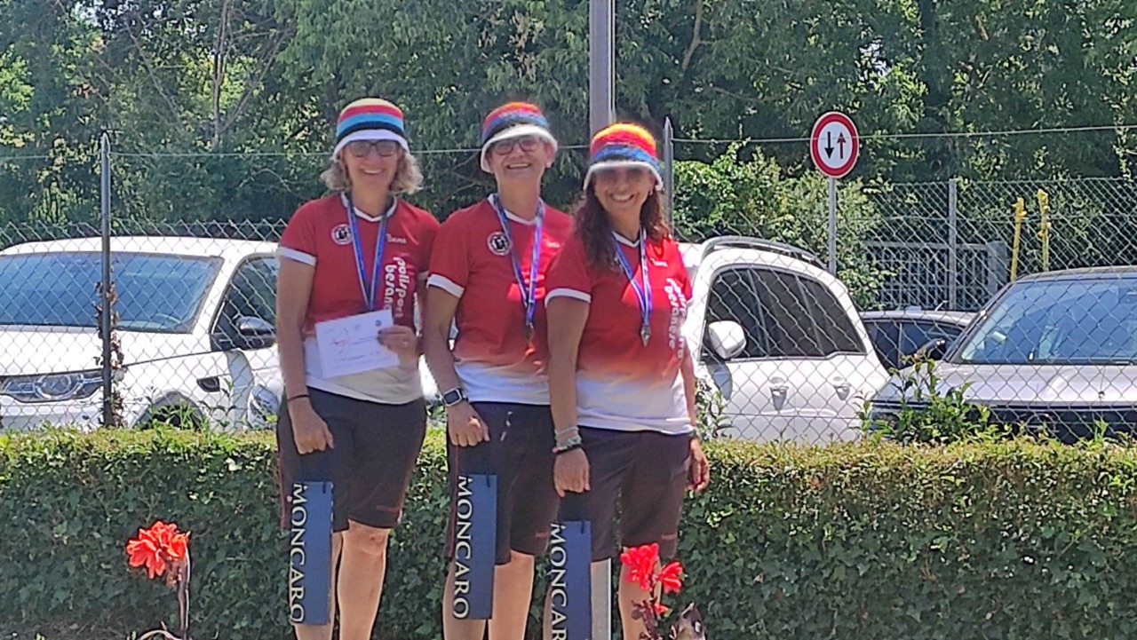 Le arciere della Polisportiva Besanese brillano nelle Marche