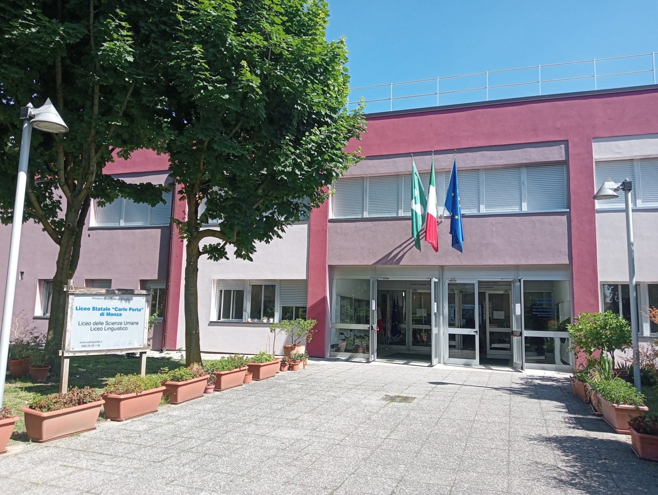 Notte da ricordare per i maturandi, successo per il Gala del Liceo Carlo Porta