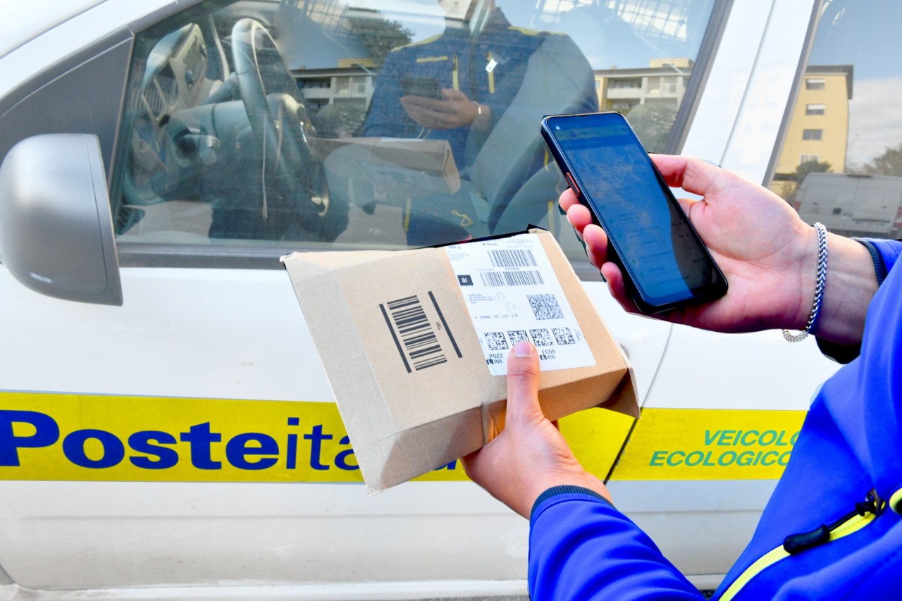 Poste Italiane, record di pacchi: Monza e Brianza traina la crescita