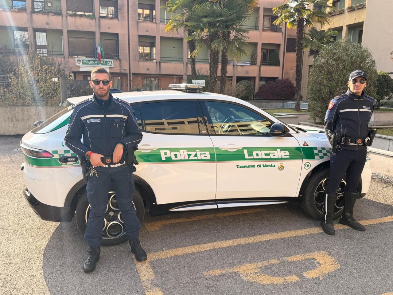 Controlli della Polizia Locale: veicoli sequestrati e multe per abbandono di rifiuti
