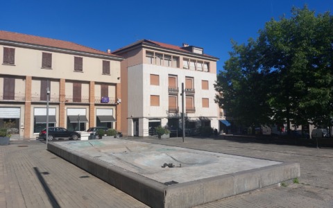 La fontana  in piazza San Giacomo diventerà fioriera