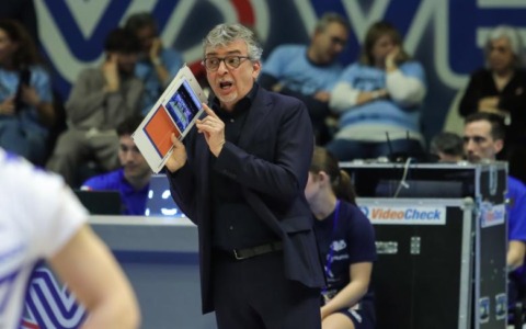 La Vero Volley Monza conferma il tecnico Massimo Eccheli