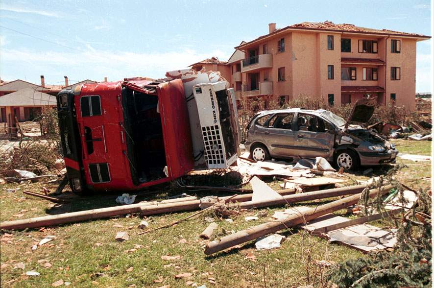 7 luglio 2001 – 7 luglio 2026: venticinque anni fa il tornado che mise in ginocchio il Vimercatese