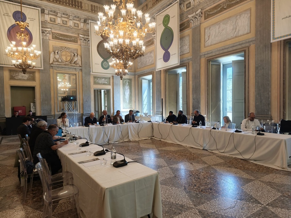 Intelligenza artificiale e dialogo interreligioso: il confronto alla Villa Reale di Monza