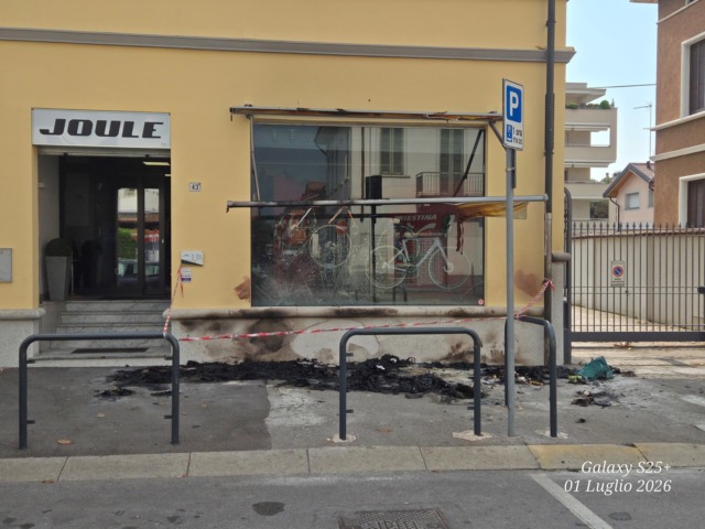 Giussano, piromane a piana