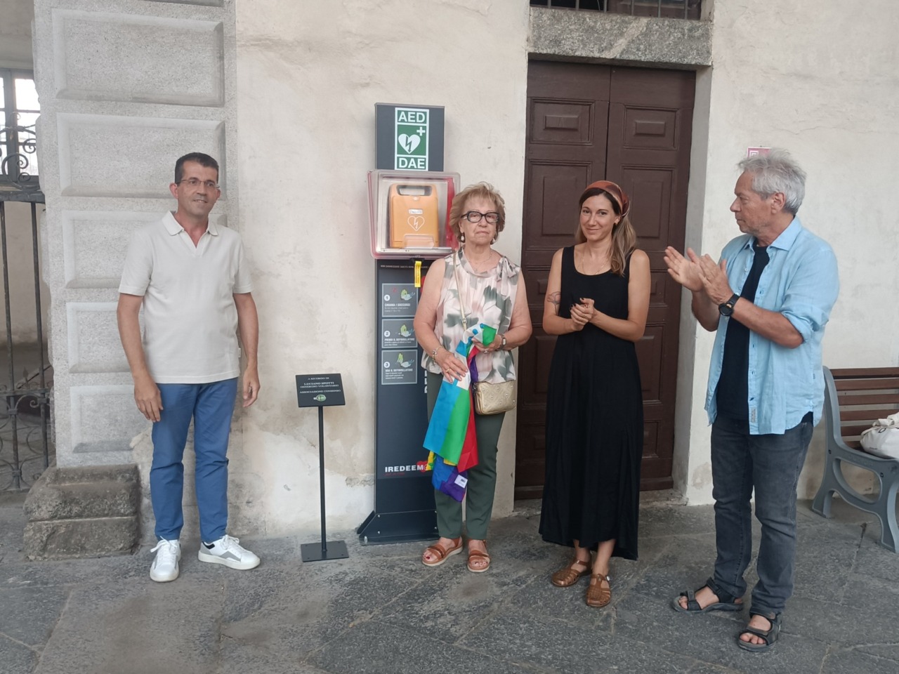 Un defibrillatore in memoria di un generoso volontario