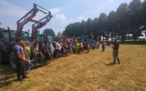 Successo per il corso da giovani trattoristi con gli studenti del Castiglioni