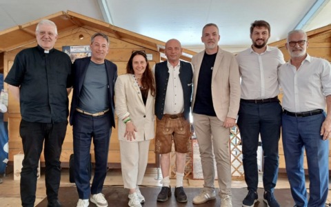 Solidarietà e inclusione: la visita del Ministro Locatelli al Misinto Bierfest