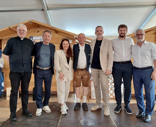 Solidarietà e inclusione: la visita del Ministro Locatelli al Misinto Bierfest