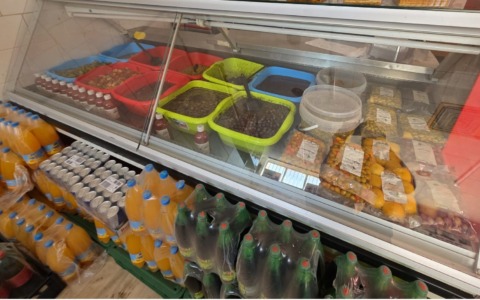 Gravi carenze igienico-sanitarie, chiuso un alimentari del quartiere Sant’Ambrogio