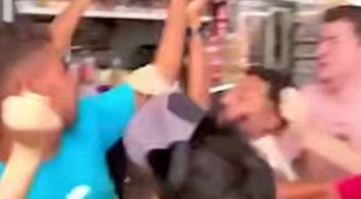Denuncia gli abusi in spiaggia, lissonese aggredito