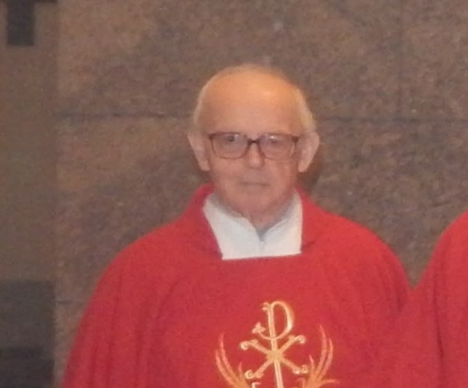 Addio a monsignor Gianfrancesco Colzani