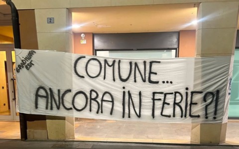 I tifosi: “Una totale mancanza di rispetto”