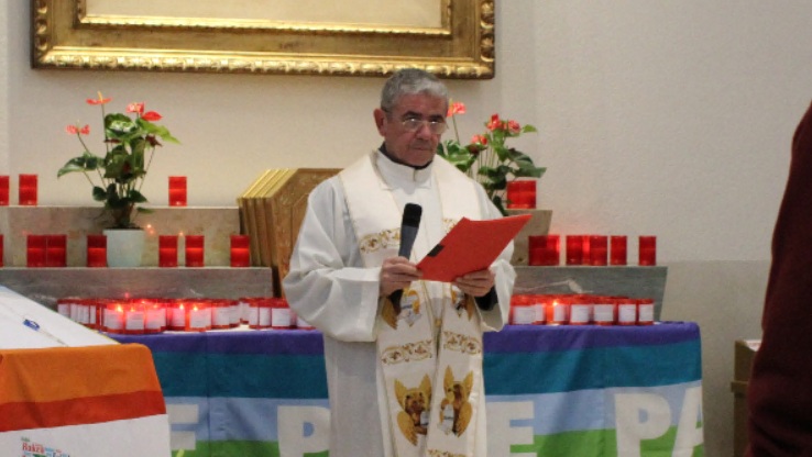 Ultimo saluto a Padre Daniele Frigerio, amatissimo sacerdote: «Ha dedicato la vita agli altri e al Vangelo»