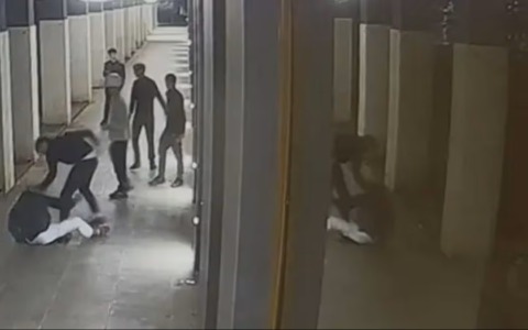 Accoltellò uno studente per 50 euro in Corso Como: niente domiciliari per il 19enne di Monza condannato a 20 anni