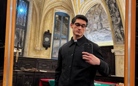 Alberto Ravagnani, ex prete di Brugherio, sbarca a “Ballando con le Stelle”: «Voglio dare voce al mio corpo»