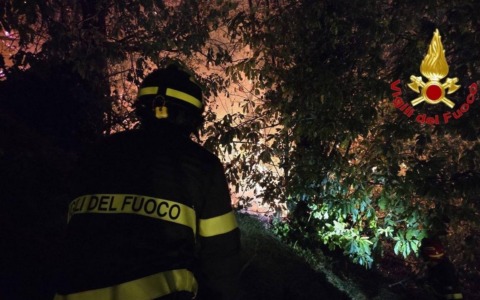 Anche i pompieri brianzoli impegnati sul Monte Goj