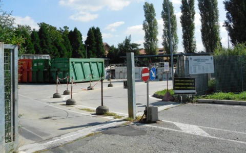 Svolta alla piattaforma ecologica: da lunedì 5 ottobre si entra  con la tessera