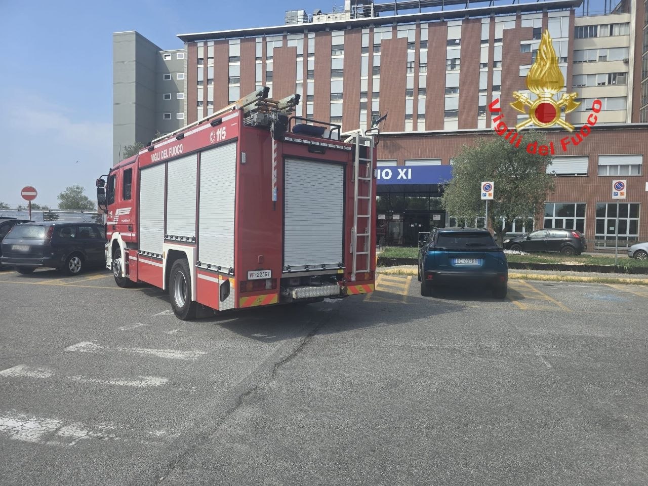 Dipendente dell’ospedale precipita per tre metri nel vano dell’ascensore