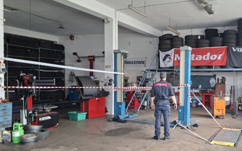 Scoperta un’officina abusiva