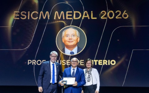La Medaglia ESICM al professor Giuseppe Carlo Citerio
