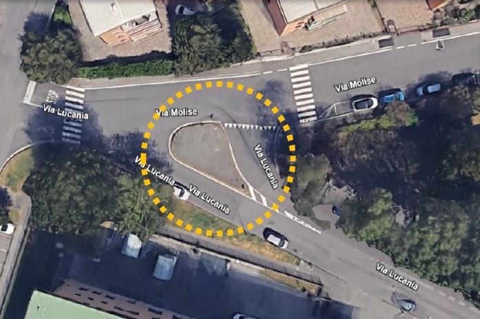 Due aree verdi al posto di spartitraffico in cemento: i lavori a Monza