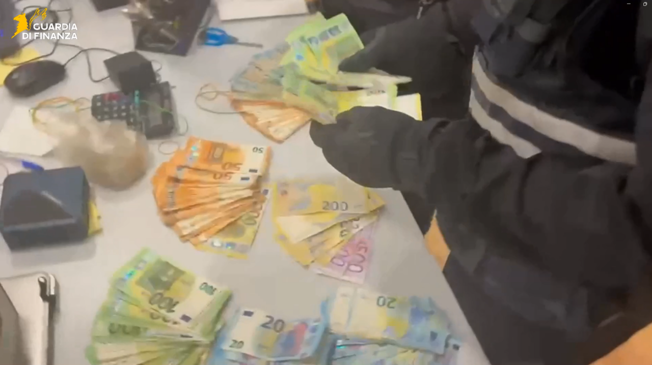 Scoperta nel milanese la “banca occulta” della mafia, perquisizioni anche su Monza e Brianza