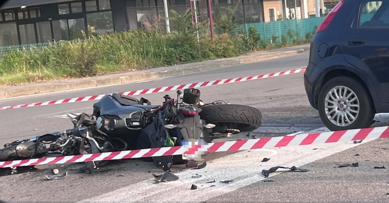 Arcore, via Belvedere è una pista di F1: secondo incidente auto-moto in tre giorni a Cascina del Bruno