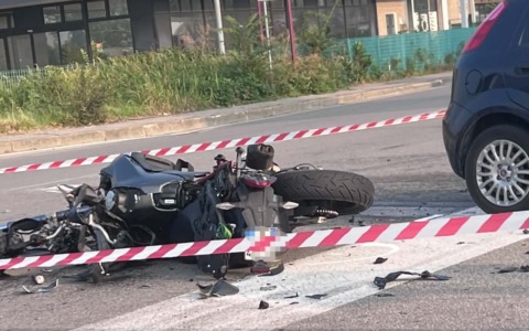 Arcore, via Belvedere è una pista di F1: secondo incidente auto-moto in tre giorni a Cascina del Bruno