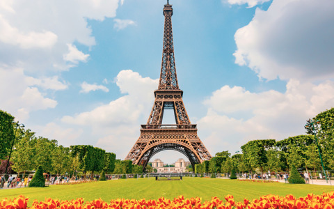 Viaggi organizzati in Francia per Capodanno: cinque giorni per inaugurare l’anno nella Ville Lumière