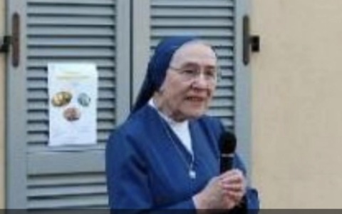 L’addio a suor Angela, una vita per i poveri e le donne maltrattate e vittime di tratta