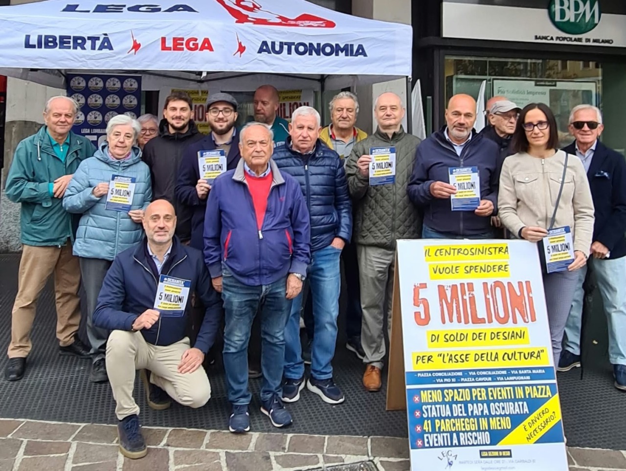 La Lega porta in piazza il progetto dell’Asse della Cultura: “Costa troppo, toglie 41 posti auto e spazi alle iniziative”