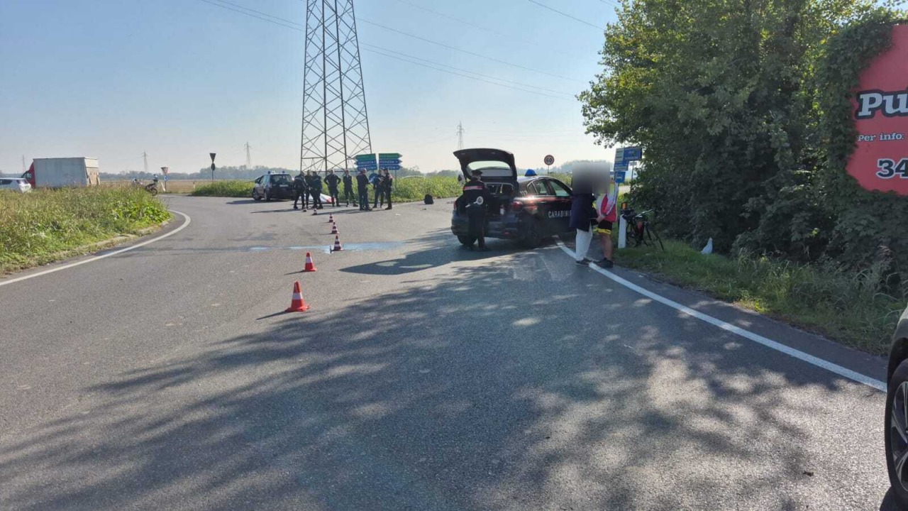 Incidente lungo la SP45, muore un ciclista di 51 anni