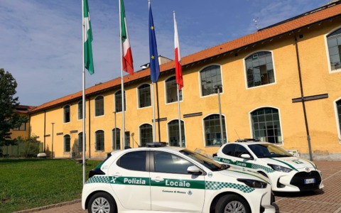 Due nuove auto ibride per la Polizia Locale di Monza