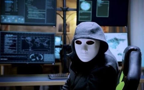 Finti avvisi del Comune, cittadini nel mirino dei cybertruffatori