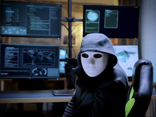Finti avvisi del Comune, cittadini nel mirino dei cybertruffatori